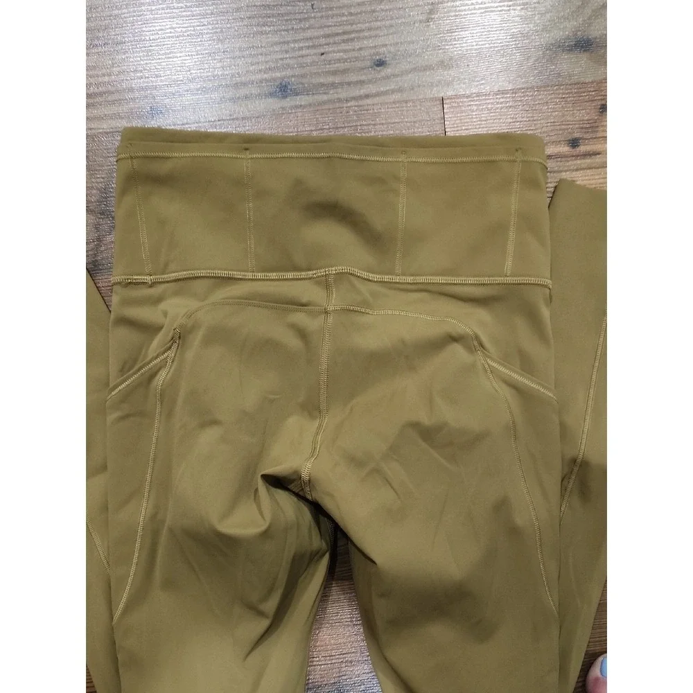 Lululemon Fast and Free High-Rise Tight Non-Reflective Grape Leaf Running 6 Crop